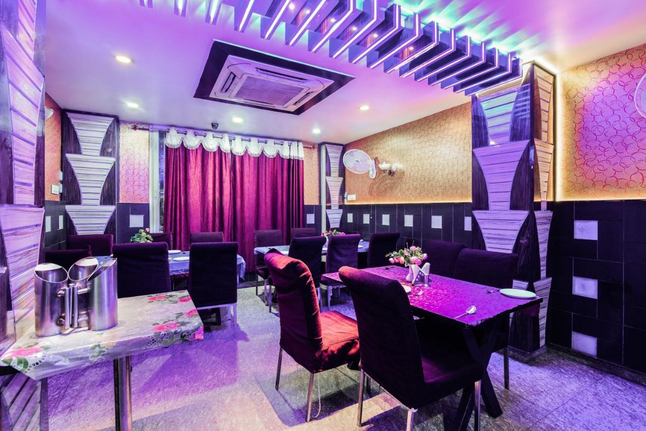 Oyo 30414 Hotel Us Residency Aurangabad  Luaran gambar