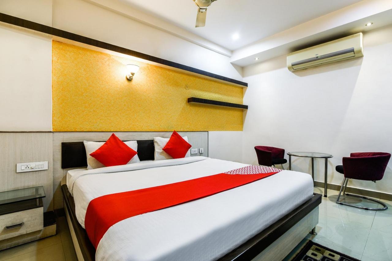 Oyo 30414 Hotel Us Residency Aurangabad  Luaran gambar